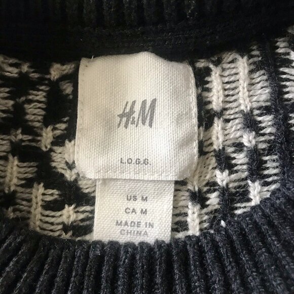 H&M Men's Knit Sweater‎ Size Medium Black White Wool Winter Holiday Fair Isle - Picture 3 of 6